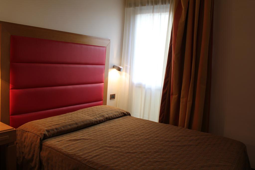 Hotel Castello LʼAquila Eksteriør bilde