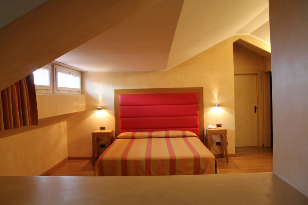Hotel Castello LʼAquila Eksteriør bilde