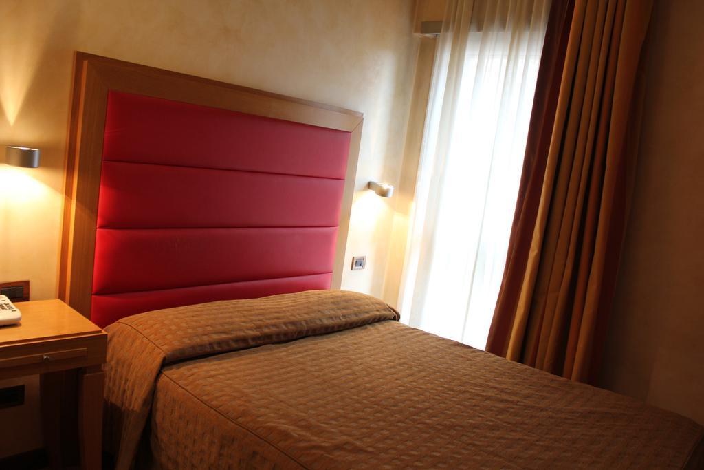 Hotel Castello LʼAquila Eksteriør bilde